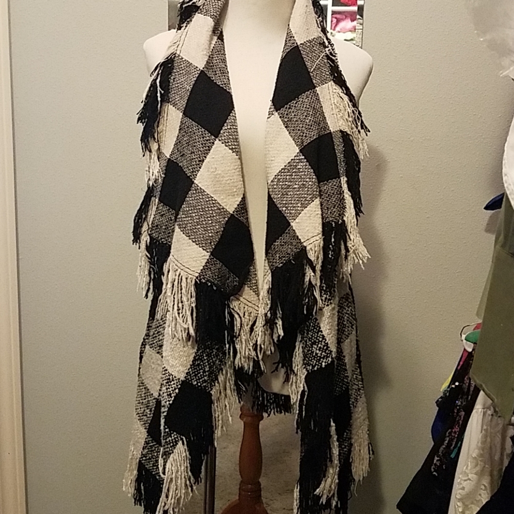 Ladies!!! This is such a fun vest!!